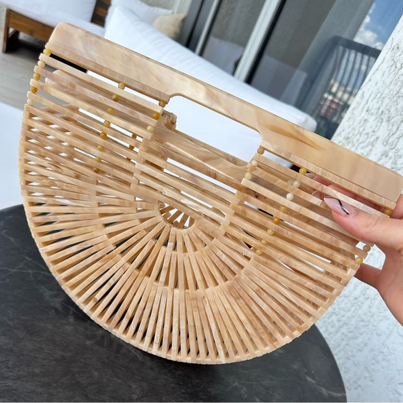 Cult Gaia Ark Acrylic Bag - Picture 3 of 6